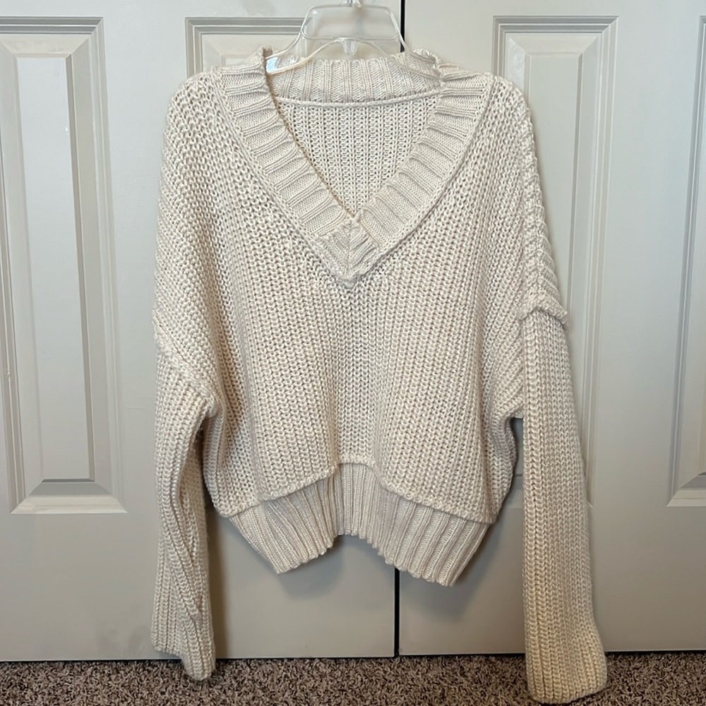 Cropped knit sweater